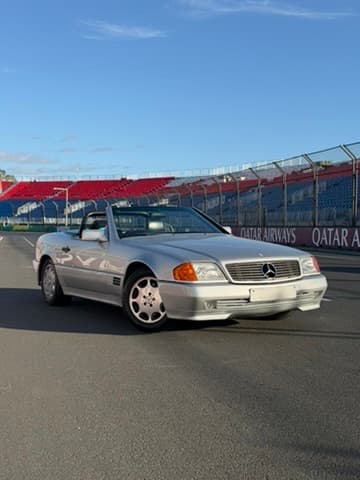 Mercedes Benz SL500 1990